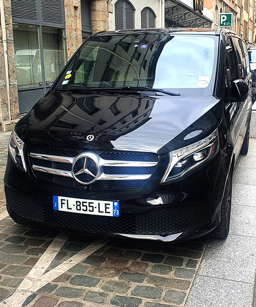 Mercedes_Classe_V-1