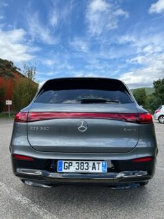 Mercedes_EQS_SUV_4